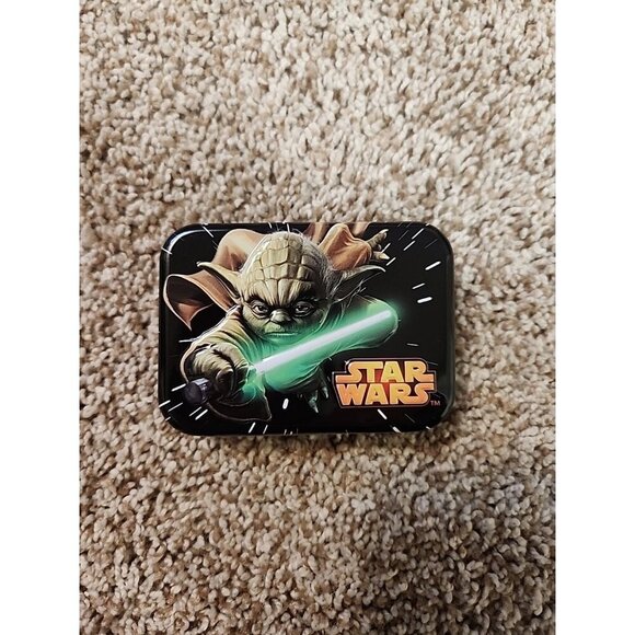 2015 STAR WARS Yoda Cotton Swabs  TIN BOX Collector Series#11 - Picture 1 of 3